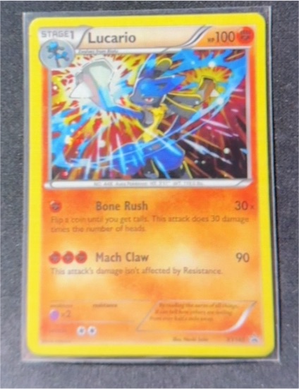 2016 Pokémon XY #XY140 Lucario — front