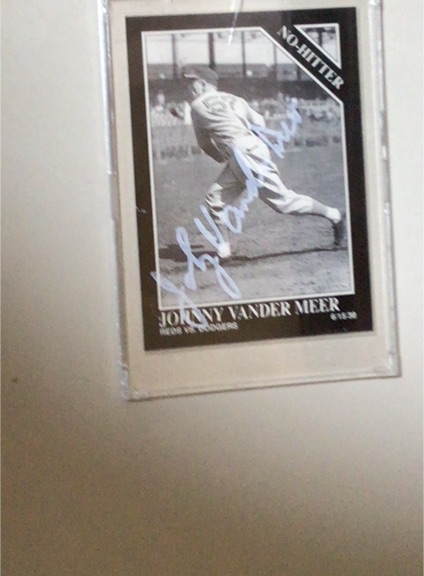 1935 The Sporting News Conlon Collection #6132 Johnny Vander Meer — front