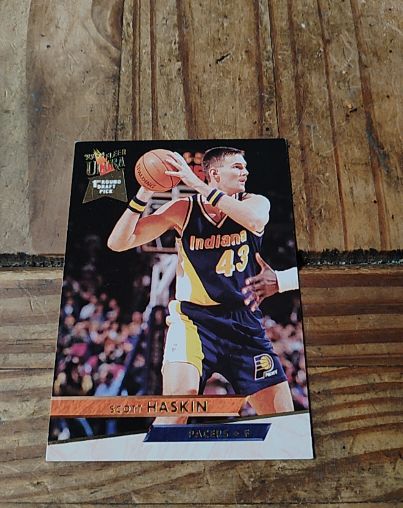 1993-94 Fleer Ultra #259 Scott Haskin — front