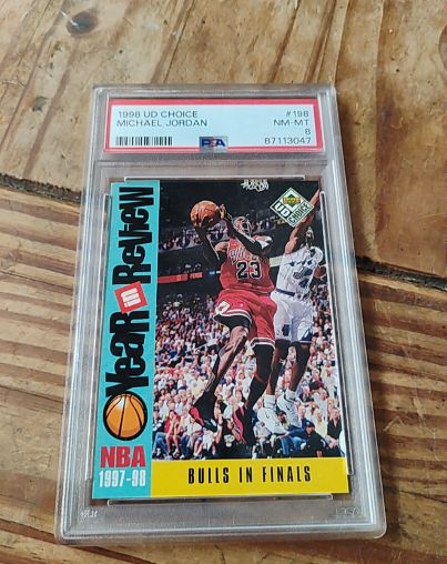 1998-99 Upper Deck UD Choice #198 Michael Jordan Bulls in Finals — front