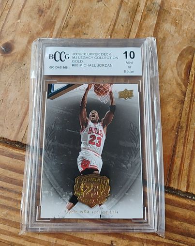 2009-10 Upper Deck MJ Legacy Collection Gold #86 Michael Jordan — front