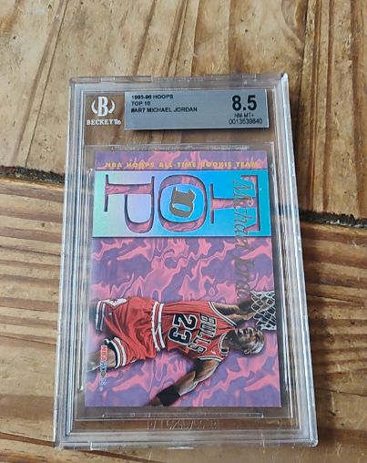 1995-96 Hoops Top 10 #AR7 Michael Jordan — front