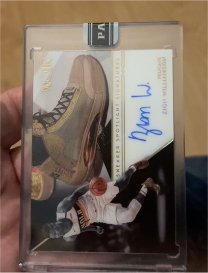 2023 Panini Noir Sneaker Spotlight Signatures #SS-ZW Zion Williamson — front