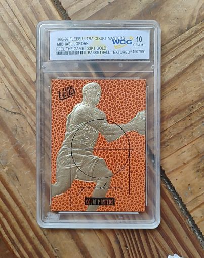 1996-97 Fleer Ultra Court Masters #Court Masters Feel The Game 23KT Gold Michael Jordan — front