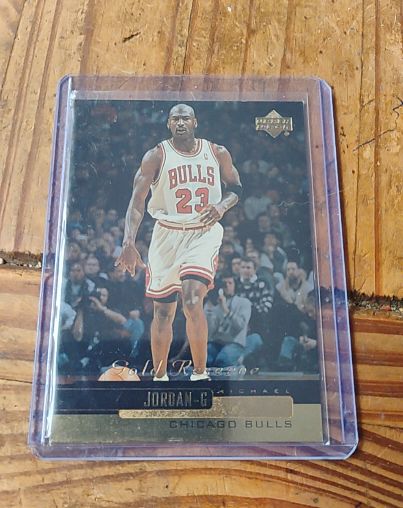 1999-00 Upper Deck Gold Reserve #239 Michael Jordan — front