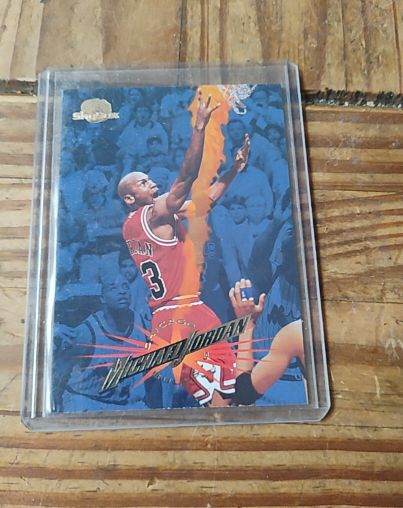 1995-96 Skybox Premium #15 Michael Jordan — front