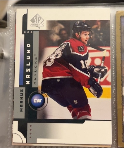 2001-02 Upper Deck SP Authentic #19 Markus Naslund — front