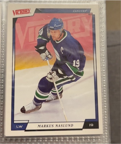 2006-07 Upper Deck Victory #192 Markus Naslund — front