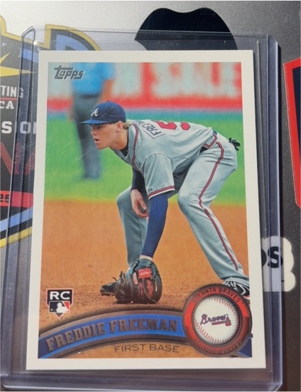 2011 Topps #145 Freddie Freeman — front
