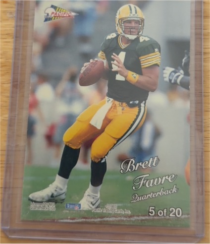 1993 Pacific #5 of 20 Brett Favre — front