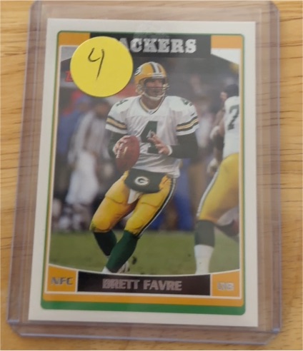 2006 Topps #200 Brett Favre — front