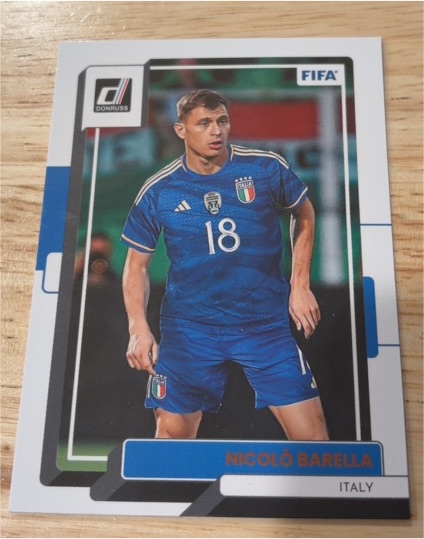2022-23 Panini Donruss Soccer FIFA #68 Nicolò Barella — front