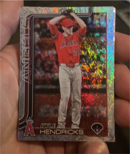 2025 Topps Update #US136 Kyle Hendricks Los Angeles Angels — front