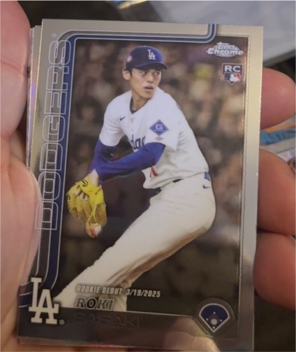 2025 Topps Chrome Update Series #USC73 Roki Sasaki — front
