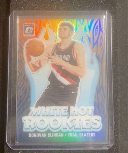 2024-25 Panini Donruss Optic #11 Donovan Clingan White Hot Rookies — front