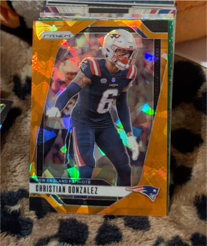 2024 Panini Prizm #198 Christian Gonzalez — front