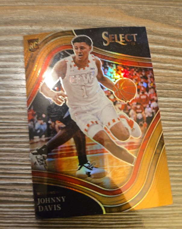 2022 Panini Chronicles Select Draft Picks #7 Johnny Davis — front