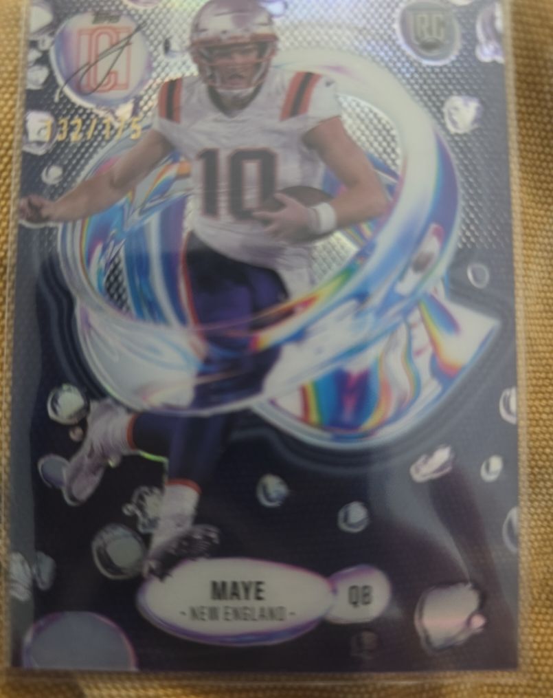 2024 Topps Signature Class Fluidity #F-10 Drake Maye — front