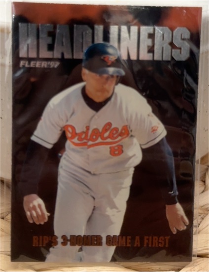 1997 Fleer Headliners #16 Cal Ripken Jr. — front