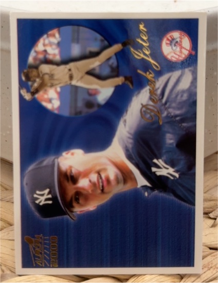 2000 Pacific Aurora #98 Derek Jeter — front