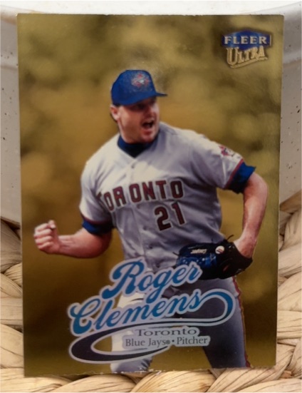 1999 Fleer Ultra Gold Medallion #190G Roger Clemens — front