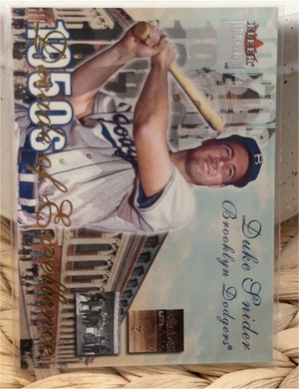 2001 Fleer Premium Decades of Excellence #DE10 Duke Snider — front