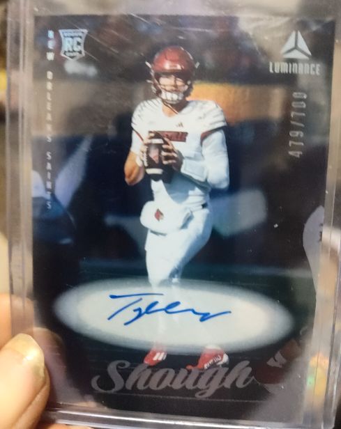 2025 Panini Luminance #130 Tyler Shough — front