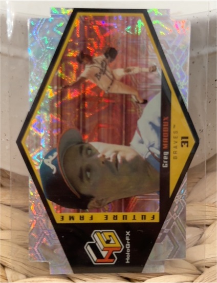 1999 Upper Deck HoloGrFX Future Fame #F5 Greg Maddux — front