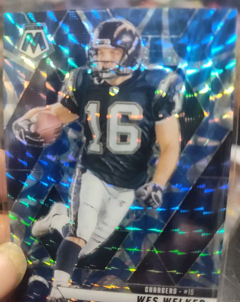 2025 Panini Mosaic Football #205 Wes Welker — front