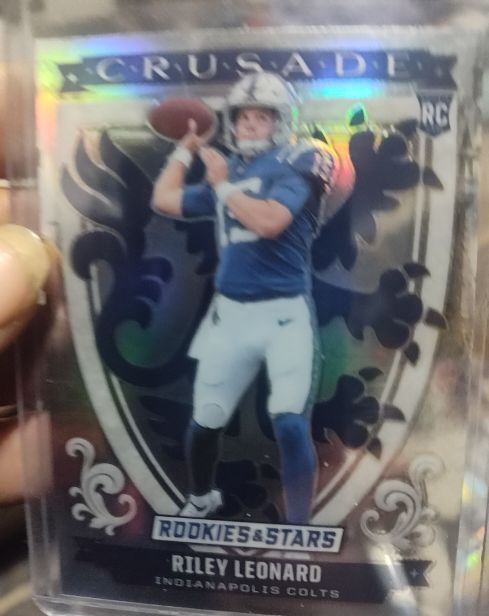 2025 Panini Rookies & Stars Crusade # Riley Leonard — front