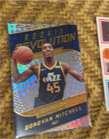 2017-18 Panini Revolution #10 Donovan Mitchell — front