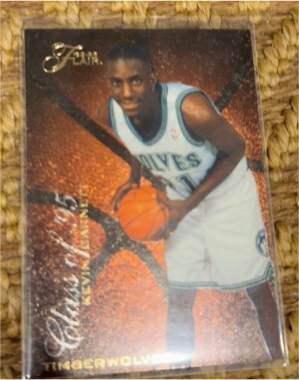 1995-96 Flair Class of '95 #R-2 Kevin Garnett — front