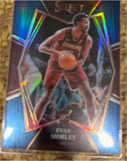 2021-22 Panini Select Premier Level #110 Evan Mobley — front