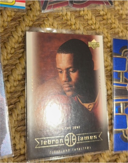 2003 Upper Deck #13 LeBron James In the Zone — front