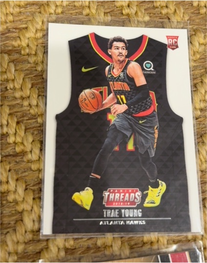 2018-19 Panini Threads #143 Trae Young — front
