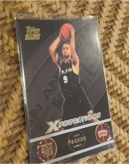 2001-02 Topps Xpectations #127 Tony Parker — front