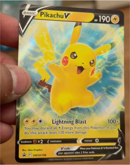 2022 Pokémon TCG SWSH198 Pikachu V — front