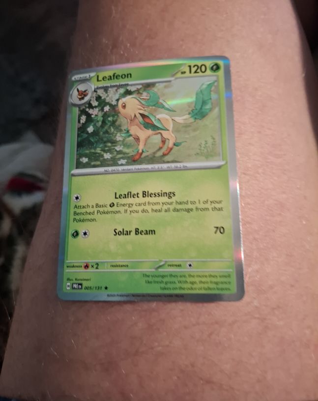 2021 Pokemon Sv: Prismatic Evolutions #005 Leafeon — front