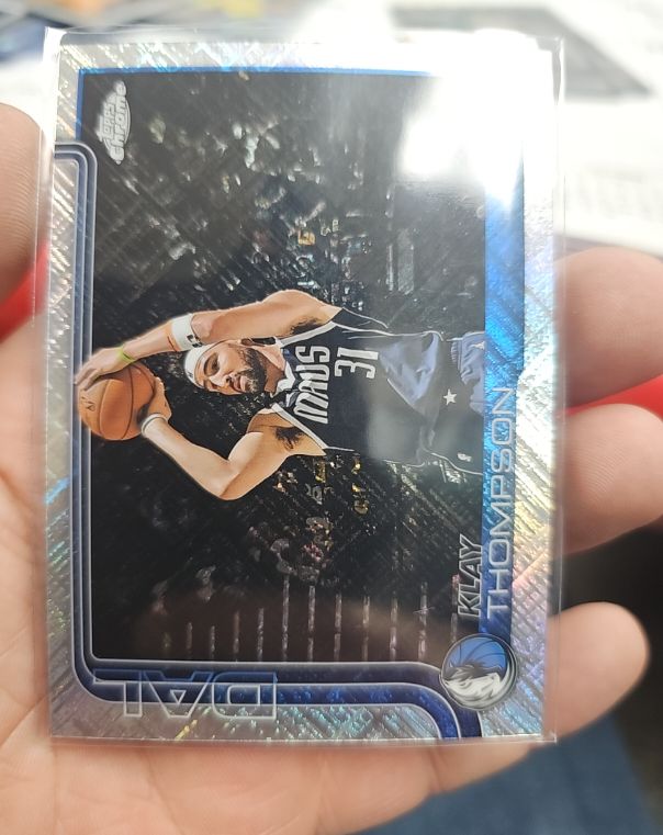 2025-26 Topps Chrome #42 Klay Thompson — front