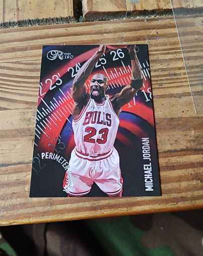 1995-96 Fleer Flair Perimeter Power #23 Michael Jordan — front