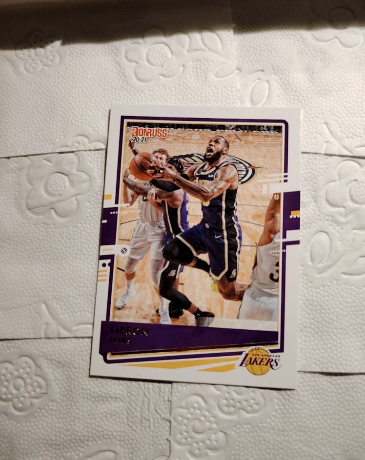 2020-21 Panini Donruss #12 LeBron James — front