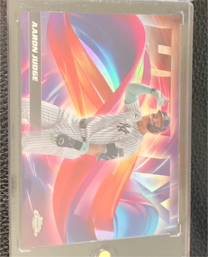 2025 Topps Chrome Helix #HX2 Aaron Judge — front