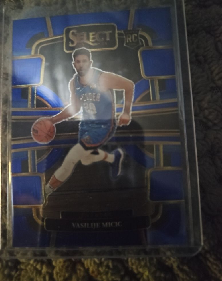 2023-24 Panini Select Concourse Blue #92 Vasilije Micic — front