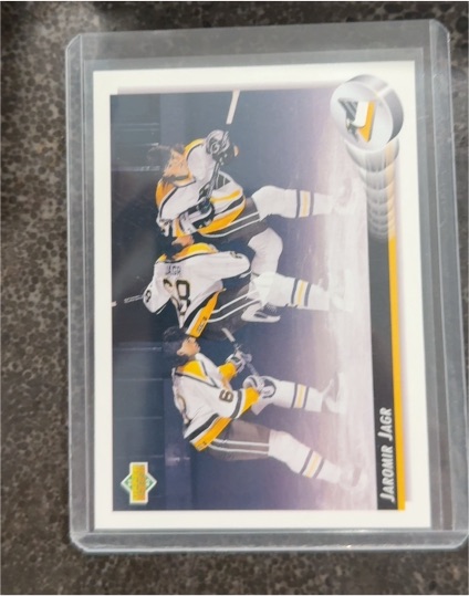 1992-93 Upper Deck #28 Jaromir Jagr Pittsburgh Penguins — front