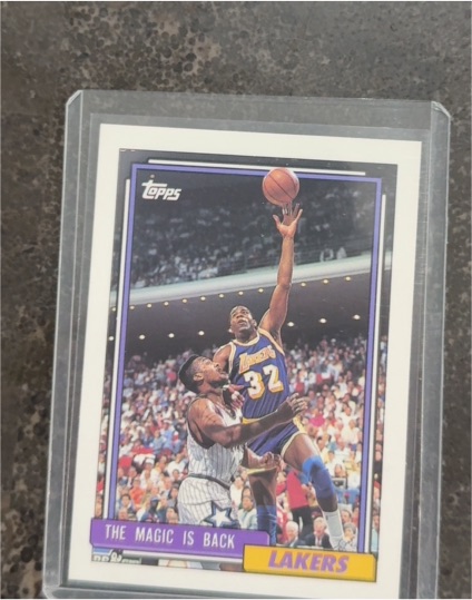 1992-93 Topps #54 Magic Johnson — front