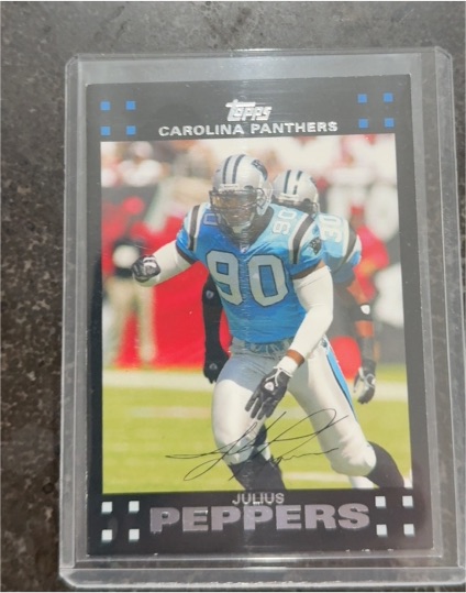 2007 Topps #251 Julius Peppers — front