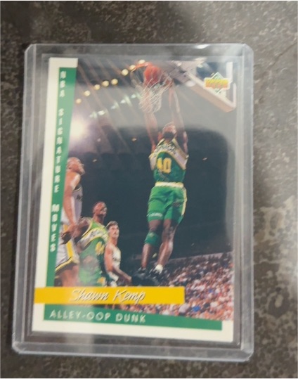 1993-94 Upper Deck #251 Shawn Kemp — front