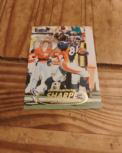 1998 Fleer Tradition #97 Shannon Sharpe — front