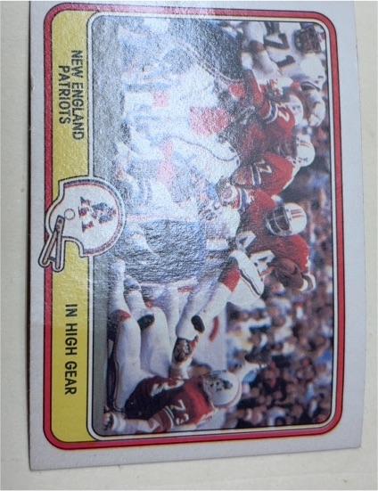 1981 Fleer Team Action #31 In High Gear New England Patriots — front