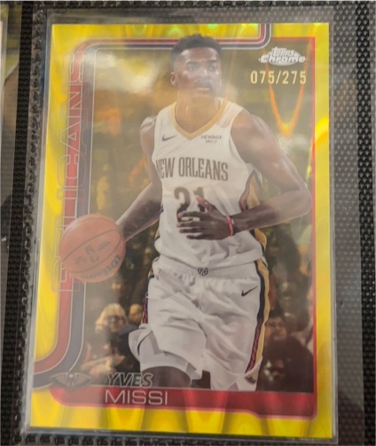 2025-26 Topps Chrome #102 Yves Missi — front